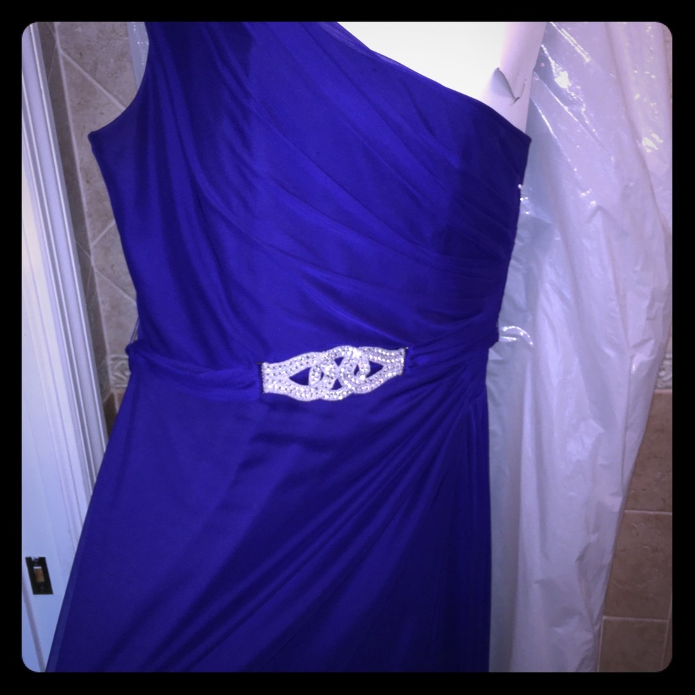 Blue/violet long evening gown size 16. #4